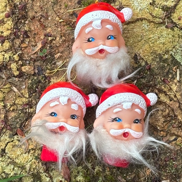 Trio of Terrific 1960’s Santa Light Covers! - Picture 3 of 9